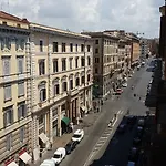 ゲストハウス Domus Ferraro 2*
