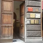ゲストハウス Domus Ferraro