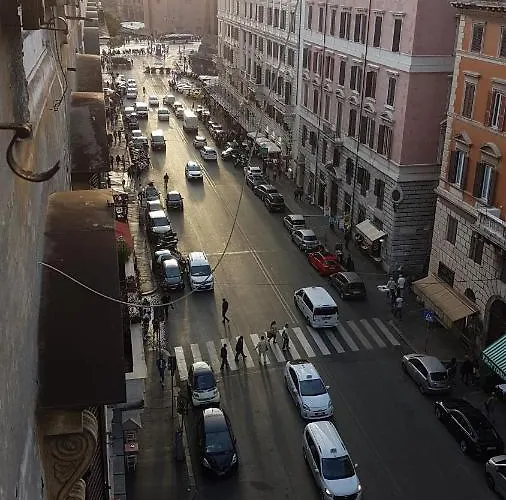 Casa de hóspedes Domus Ferraro 2*