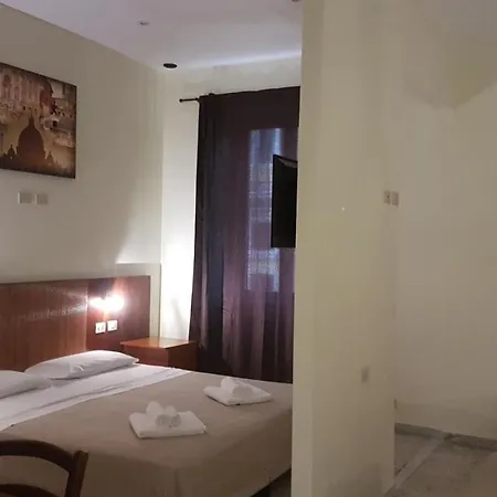 Domus Ferraro Guest house Rome